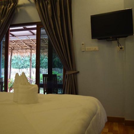 Sweetville Home Сонгкла Бури Екстериор снимка